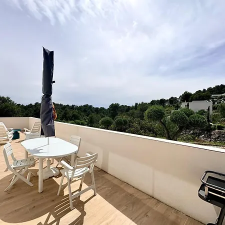 Гостевой дом - Piscine & Calme 4*